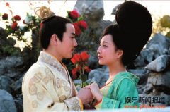 《武则天秘史》雷人穿越的镜头 媚娘发现李治韩国夫人私情